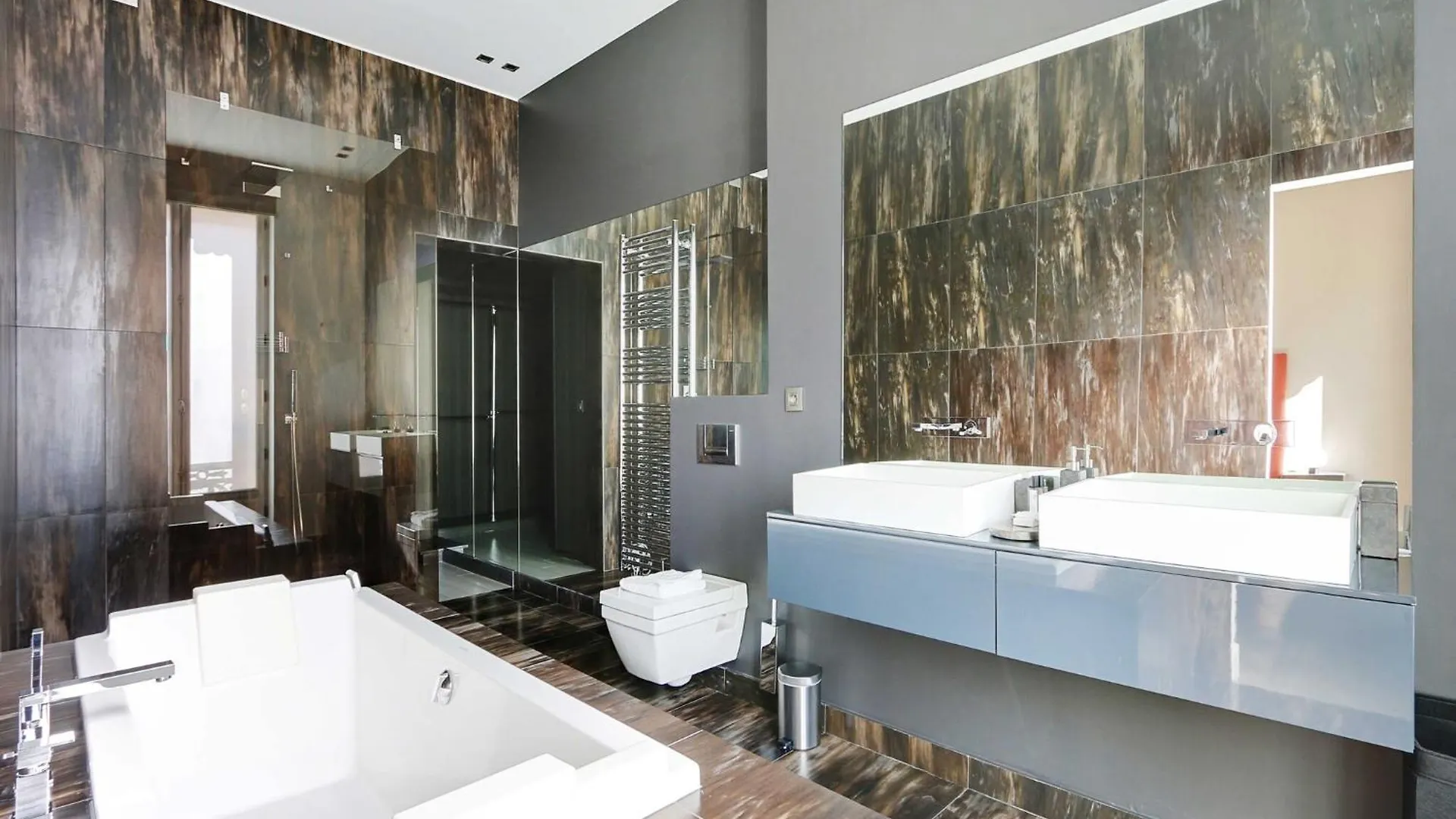 Elegant Aprt- 2Bdr 4P Close To The Champs Elysees Paris 0*,  France
